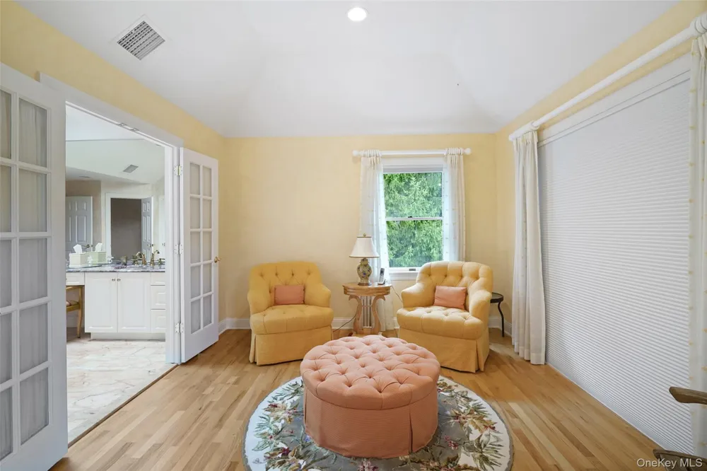 18 Clara Lane Mahopac, NY 10541
