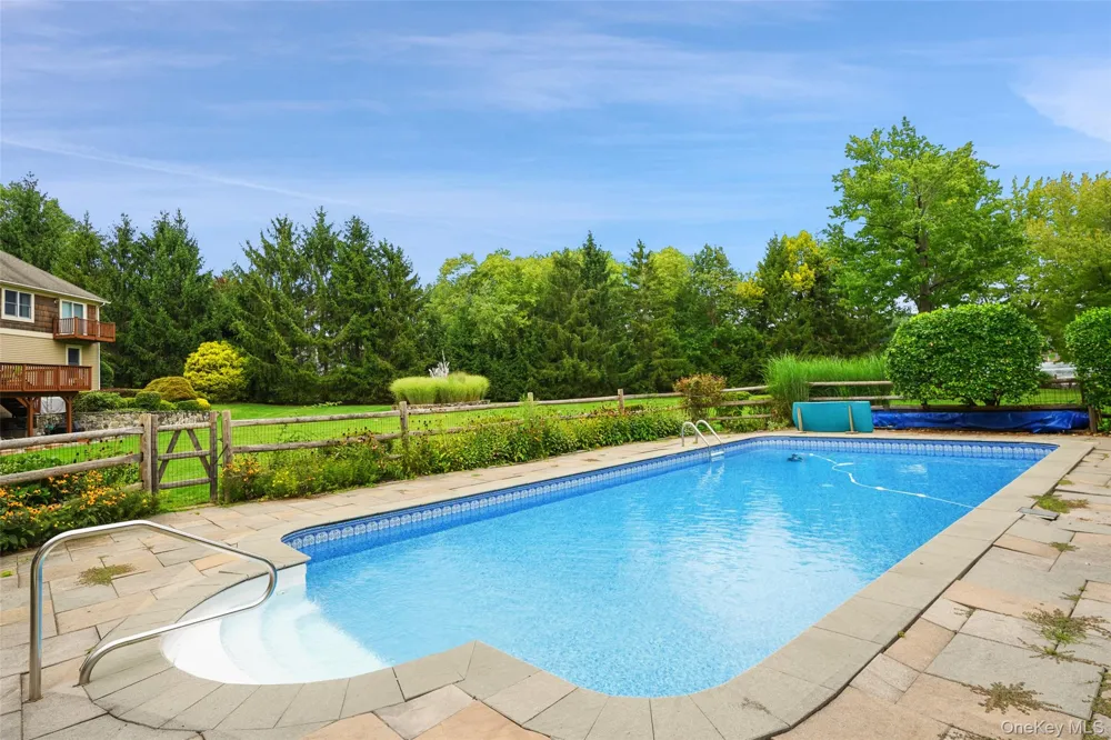 18 Clara Lane Mahopac, NY 10541