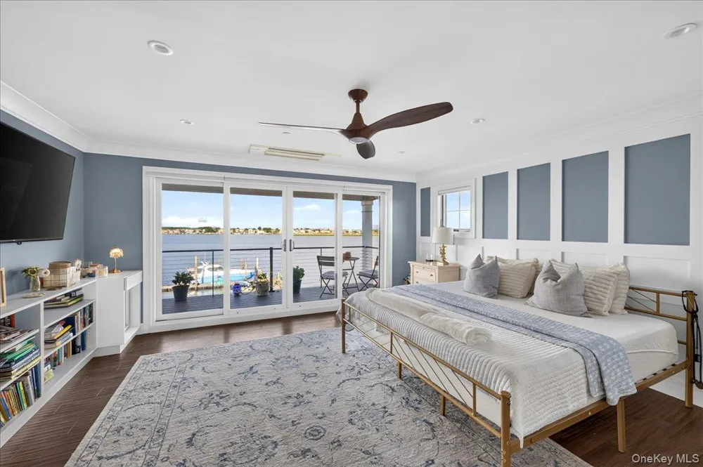 1 North Drive Baldwin Harbor, NY 11510