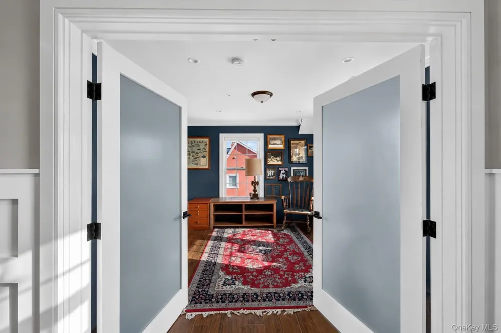 1 North Drive Baldwin Harbor, NY 11510