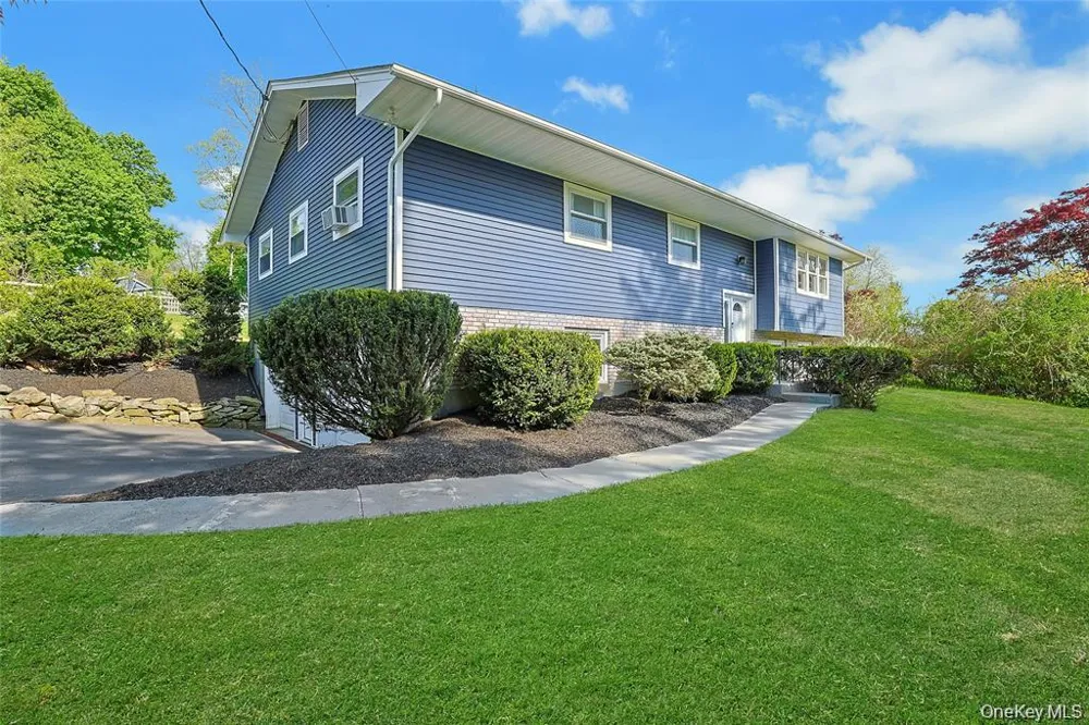 7 Bryant Road Carmel, NY 10512