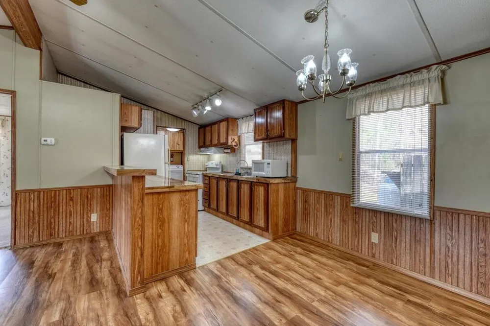 240 Ruby Lake Drive N Hiawassee, GA 30546