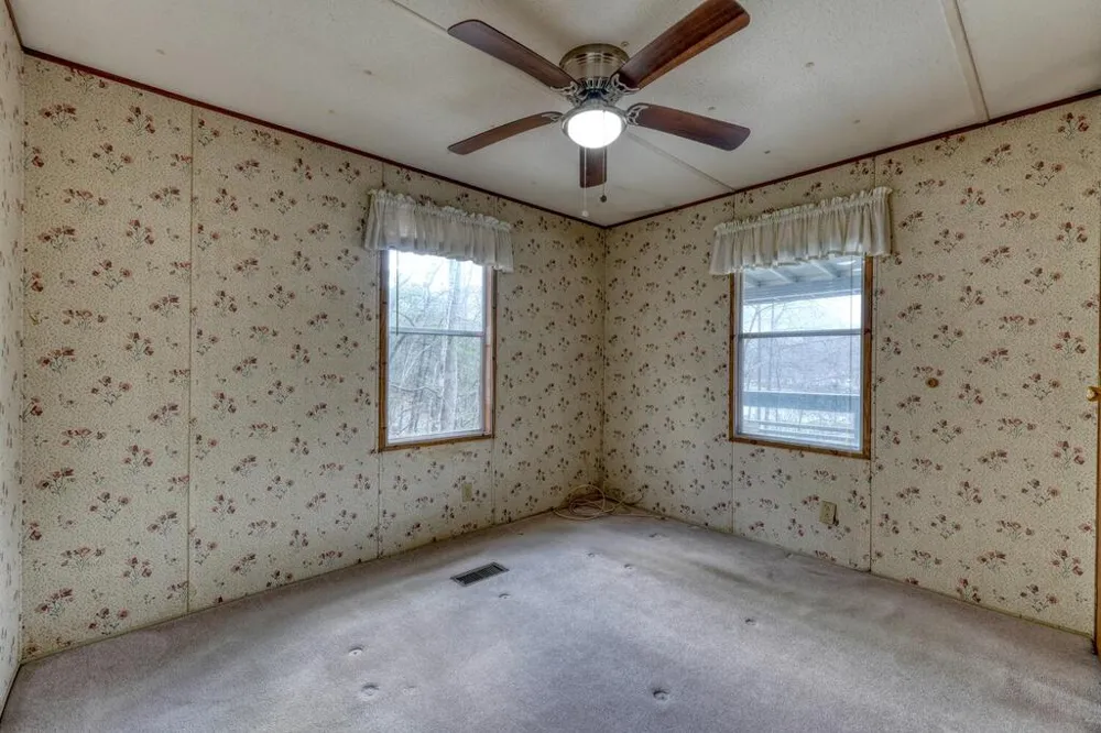 240 Ruby Lake Drive N Hiawassee, GA 30546