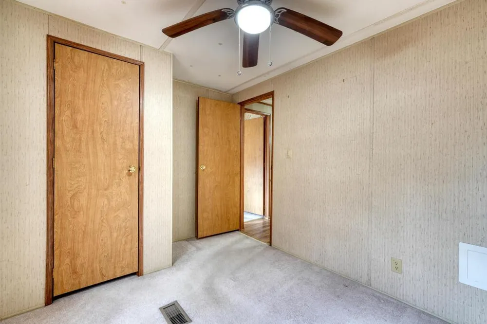 240 Ruby Lake Drive N Hiawassee, GA 30546