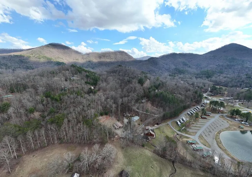 240 Ruby Lake Drive N Hiawassee, GA 30546