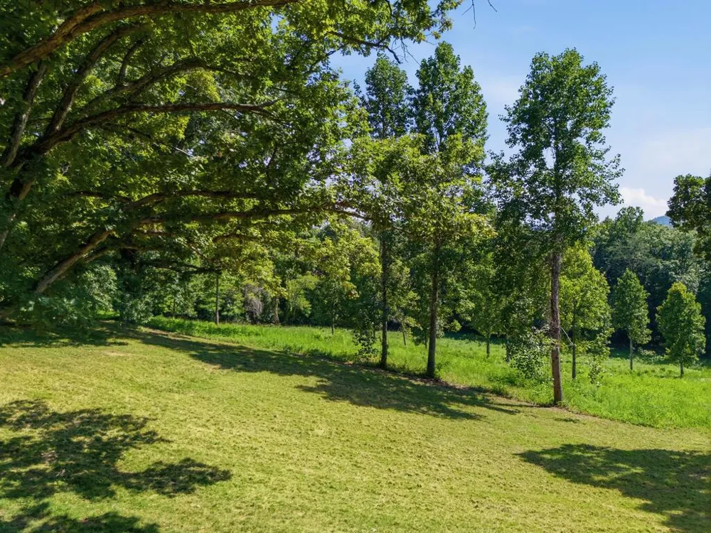 314 Lakeside Drive Hiawassee, GA 30546