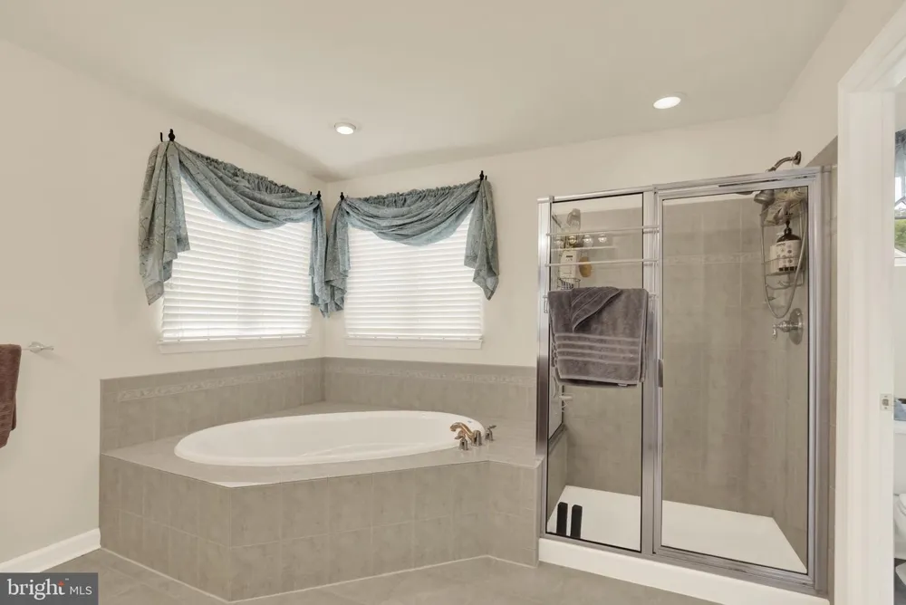 3 HIDDEN BROOK WAY Sinking Spring, PA 19608