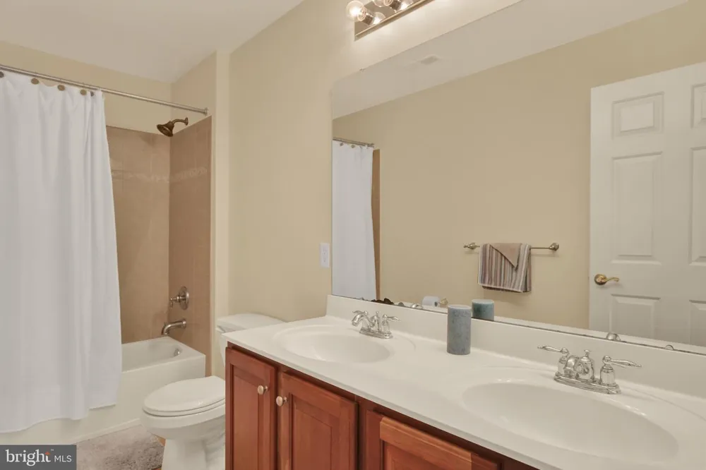 3 HIDDEN BROOK WAY Sinking Spring, PA 19608