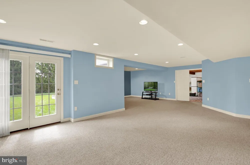 3 HIDDEN BROOK WAY Sinking Spring, PA 19608