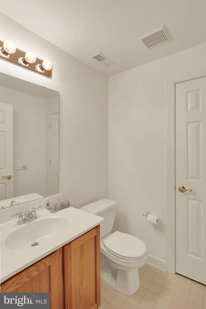 3 HIDDEN BROOK WAY Sinking Spring, PA 19608