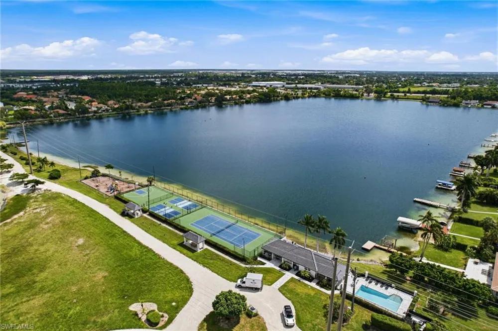 5531 Harborage Drive Fort Myers, FL 33908