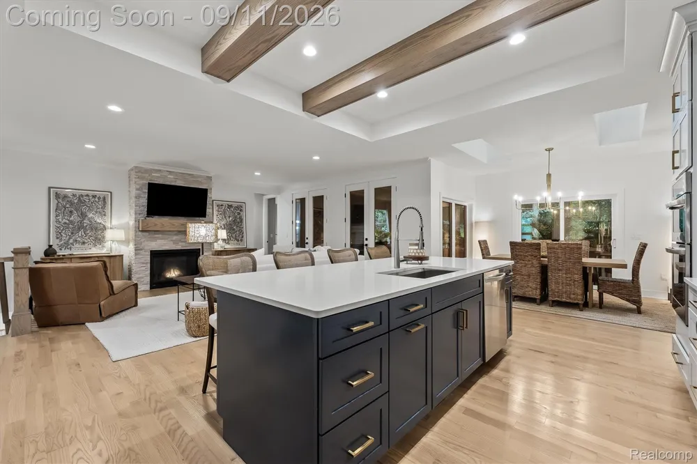 1220 Lacrosse Trail Oxford Charter Township, MI 48371
