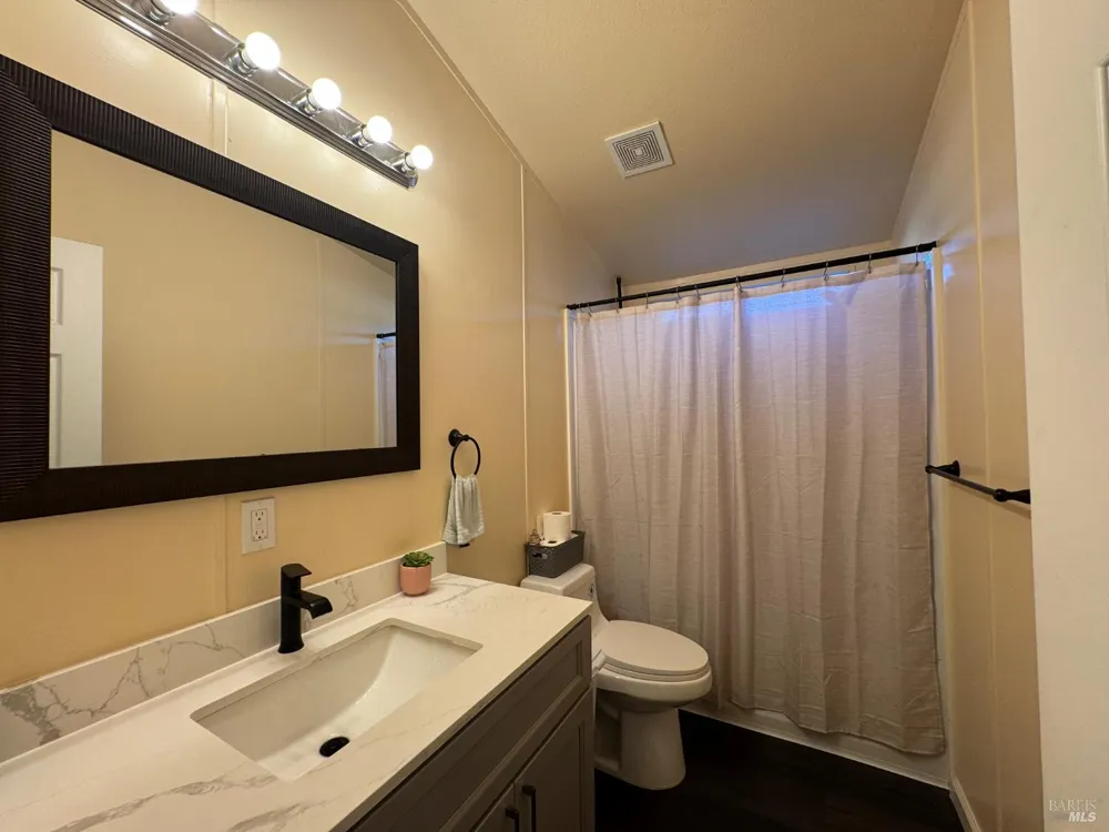 3 Wayside Drive Santa Rosa, CA 95407