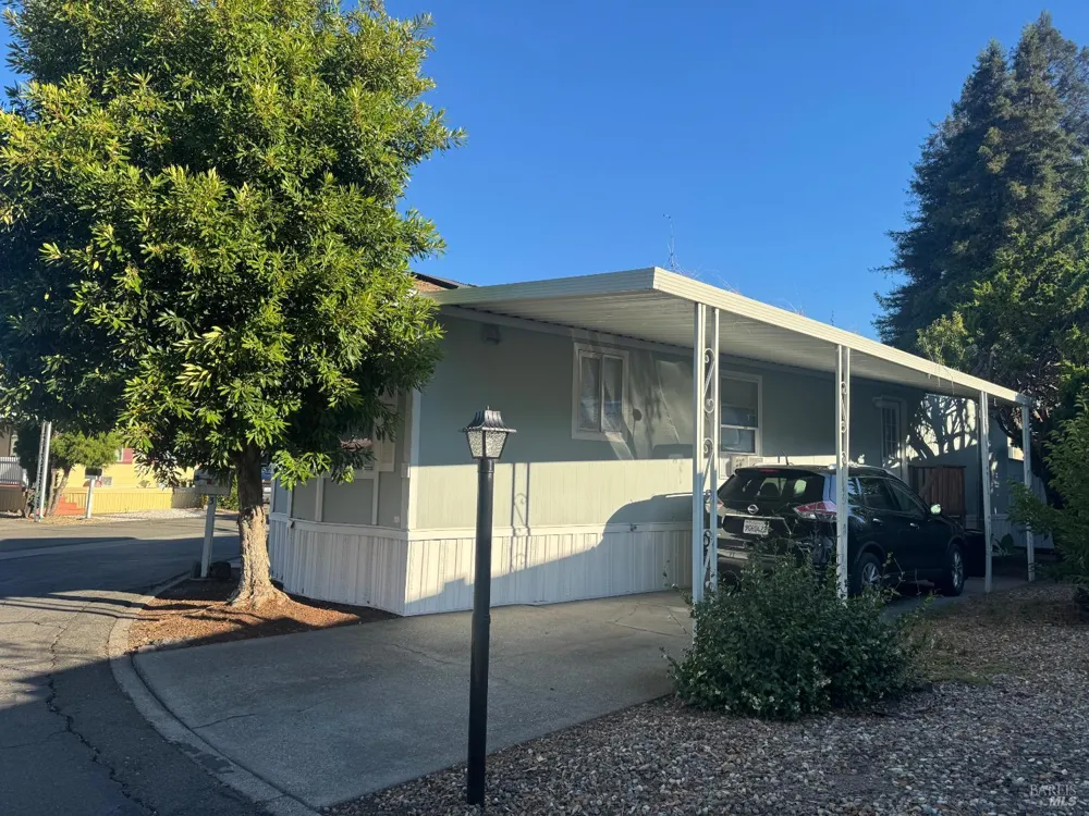 3 Wayside Drive Santa Rosa, CA 95407
