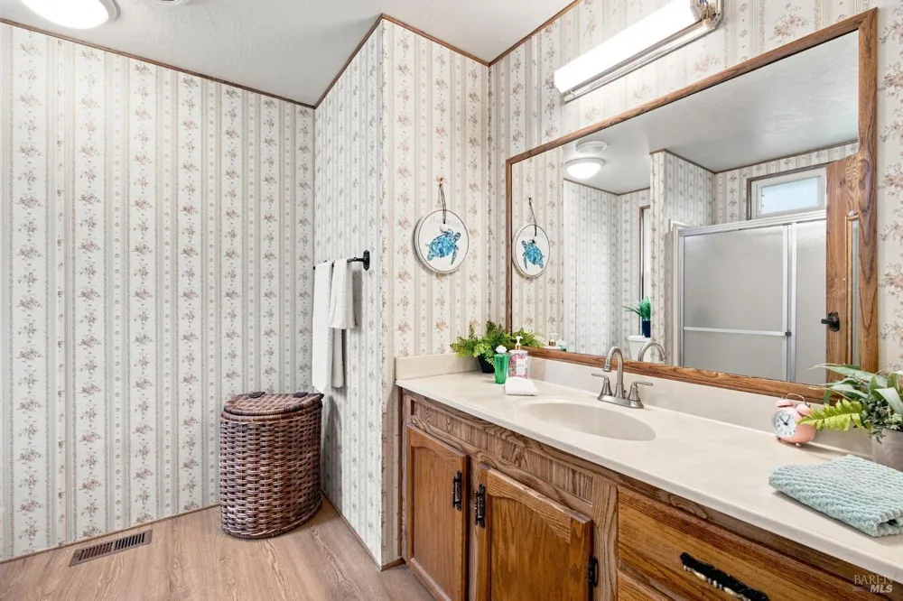 37 Falcon Crest Circle Napa, CA 94558