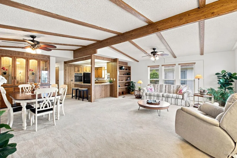 37 Falcon Crest Circle Napa, CA 94558