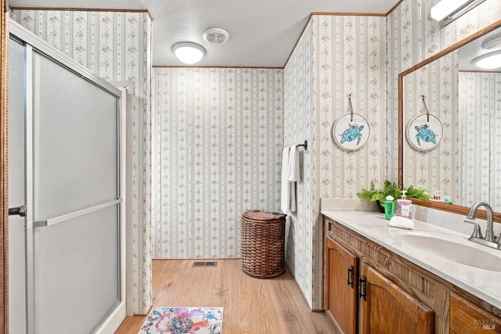 37 Falcon Crest Circle Napa, CA 94558