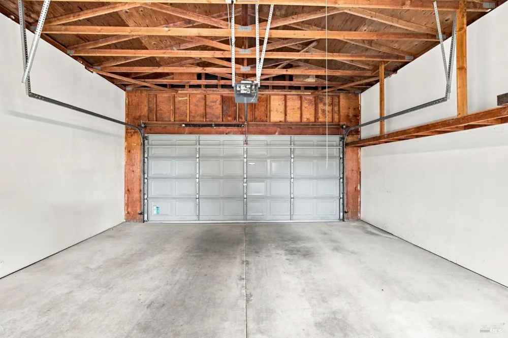 37 Falcon Crest Circle Napa, CA 94558