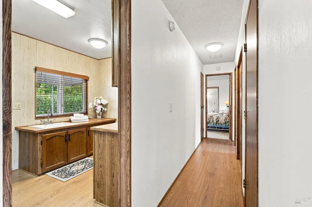 37 Falcon Crest Circle Napa, CA 94558