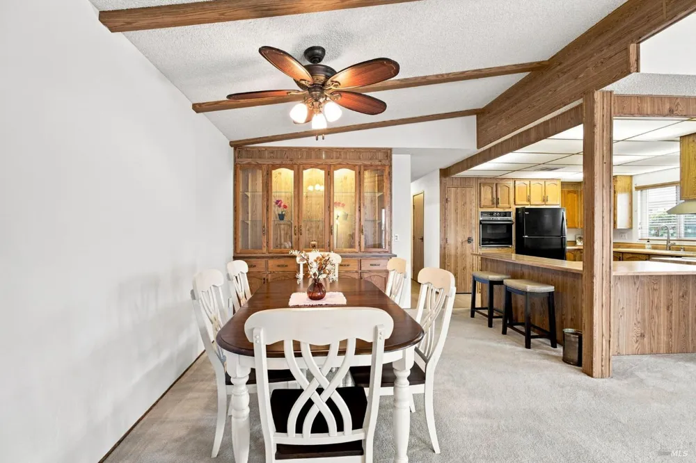37 Falcon Crest Circle Napa, CA 94558
