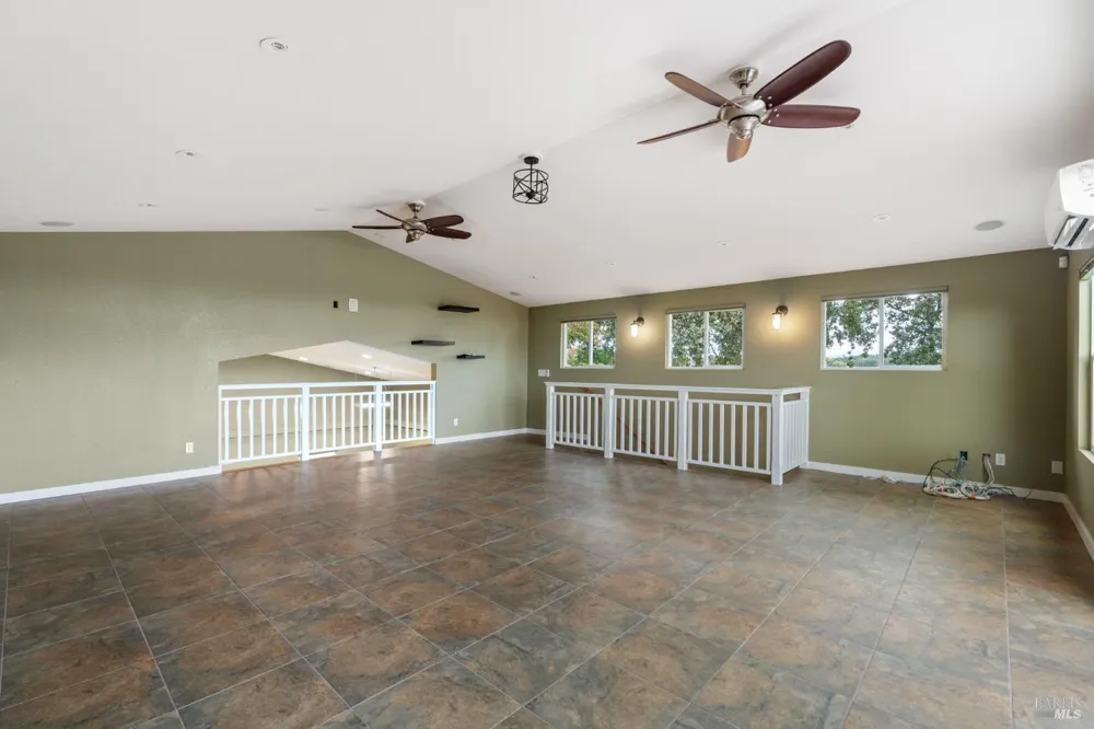 1636 Abramson Road Santa Rosa, CA 95401