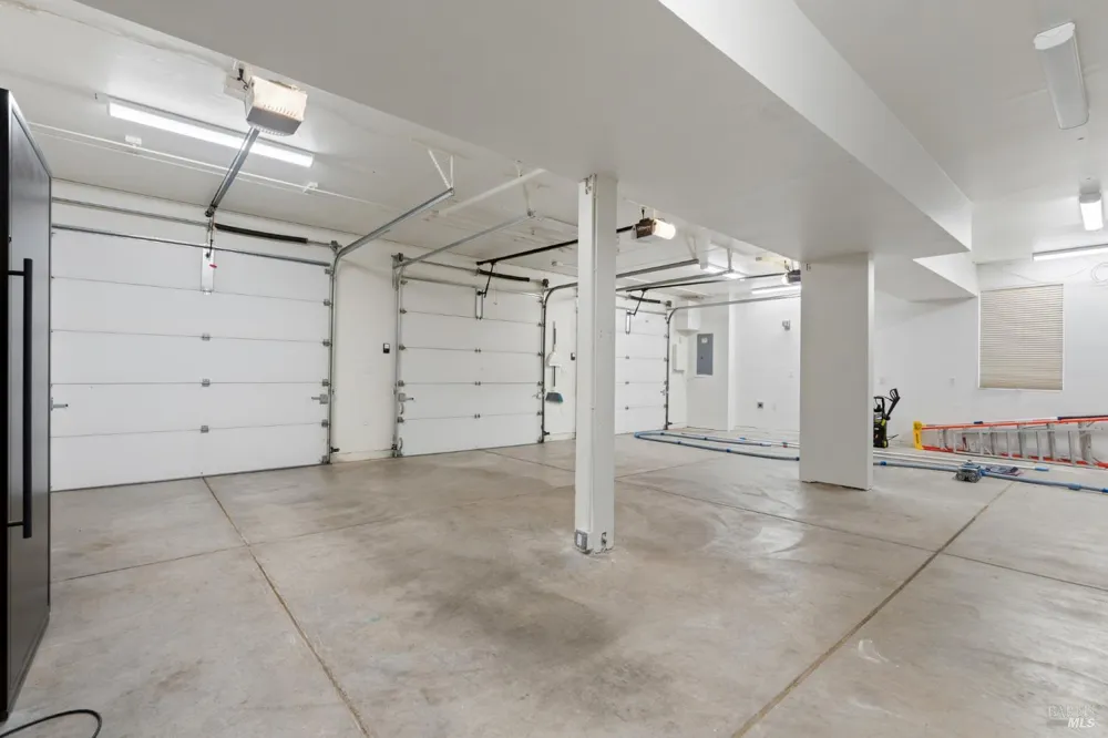 1626 Abramson Road Santa Rosa, CA 95401