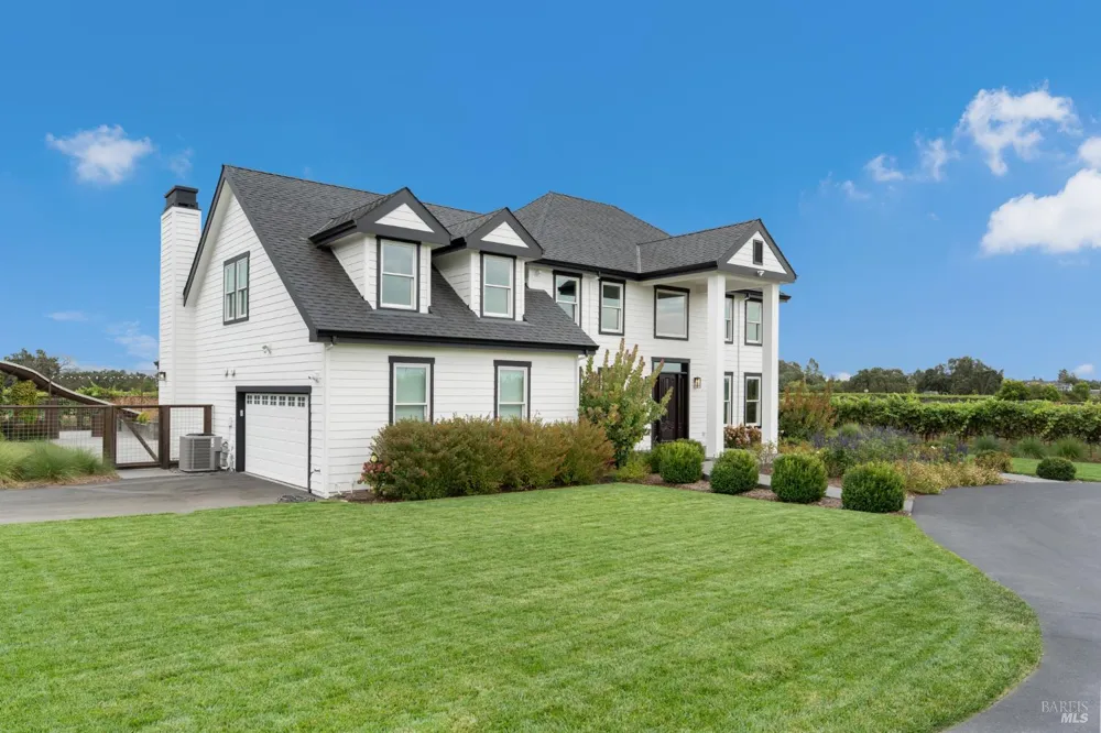 1626 Abramson Road Santa Rosa, CA 95401