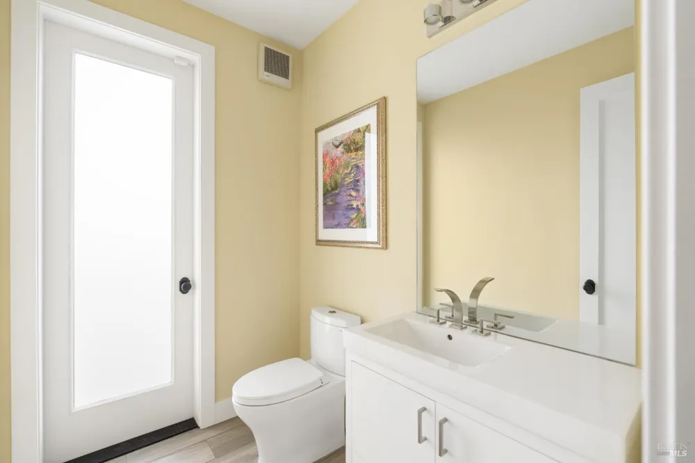 1626 Abramson Road Santa Rosa, CA 95401