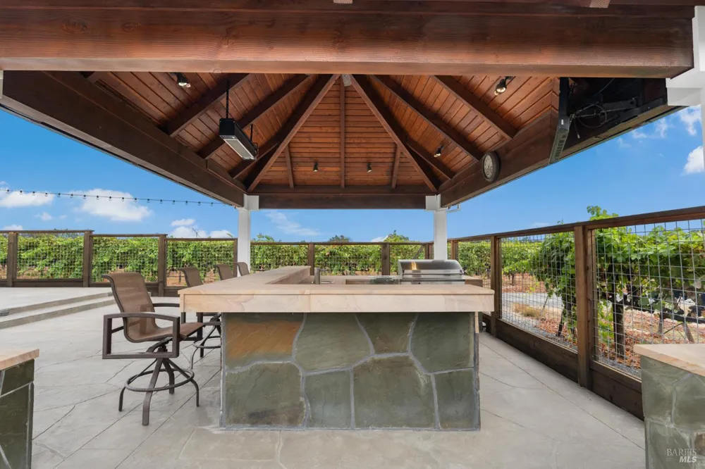 1626 Abramson Road Santa Rosa, CA 95401