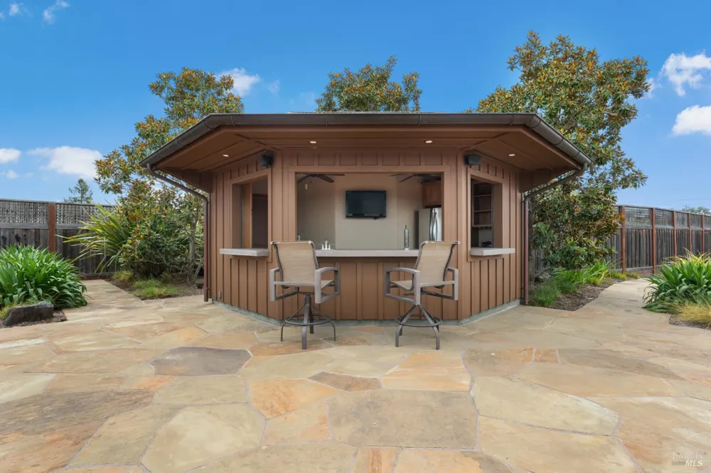1626 Abramson Road Santa Rosa, CA 95401