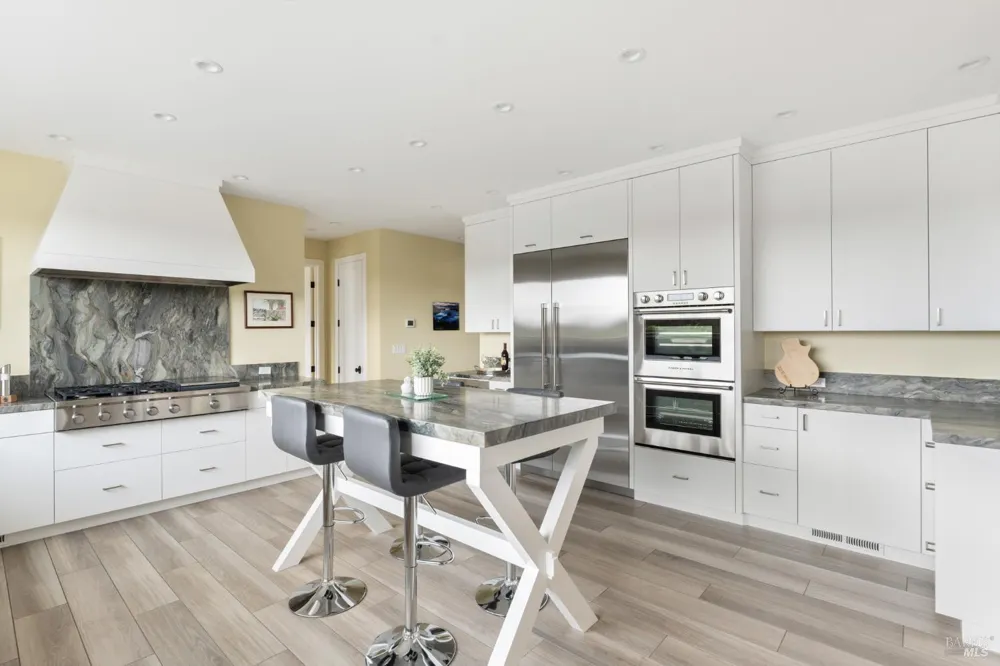 1626 Abramson Road Santa Rosa, CA 95401