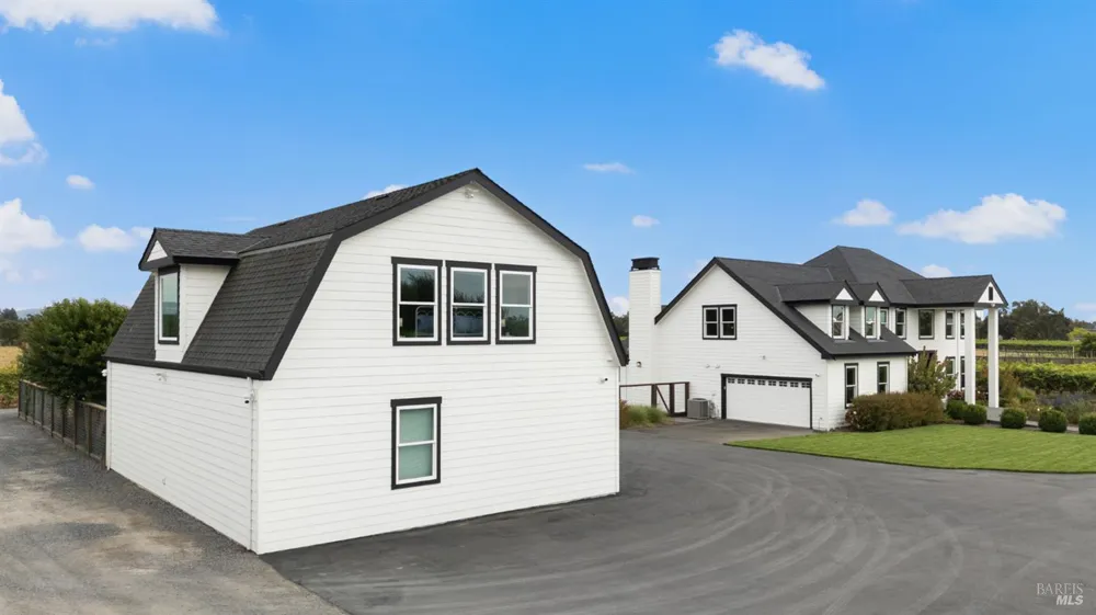 1626 Abramson Road Santa Rosa, CA 95401