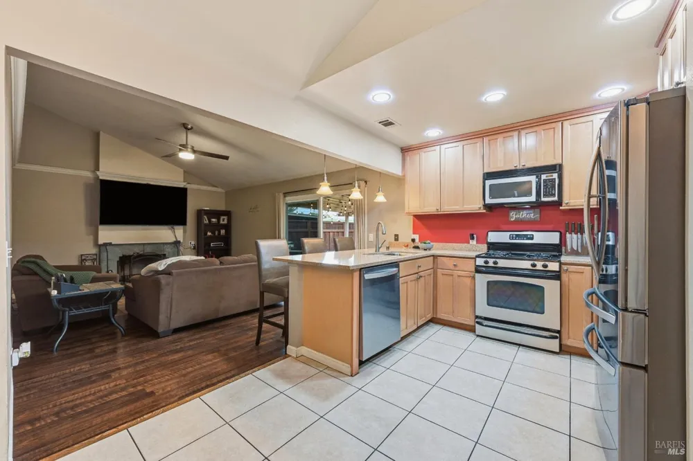 4127 Via La Paz Napa, CA 94558