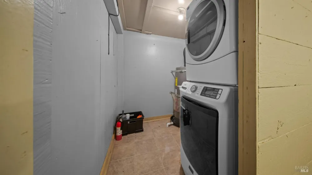 16775 Neeley Road Guerneville, CA 95446