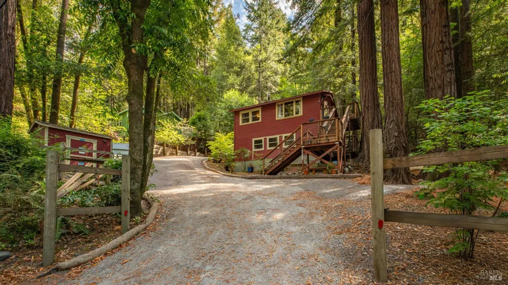 16775 Neeley Road Guerneville, CA 95446