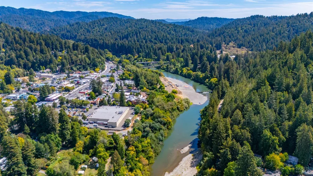 16775 Neeley Road Guerneville, CA 95446