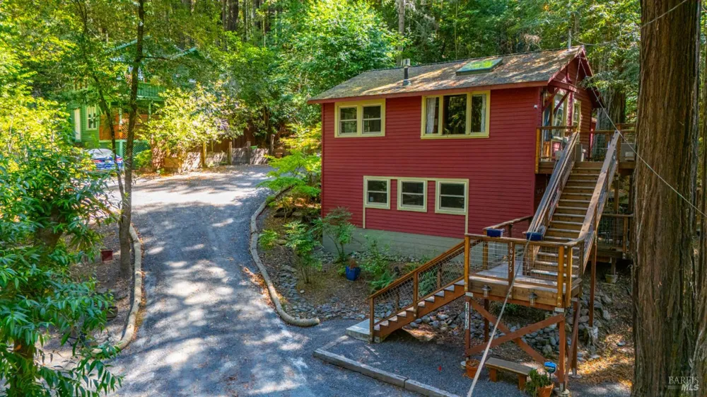 16775 Neeley Road Guerneville, CA 95446