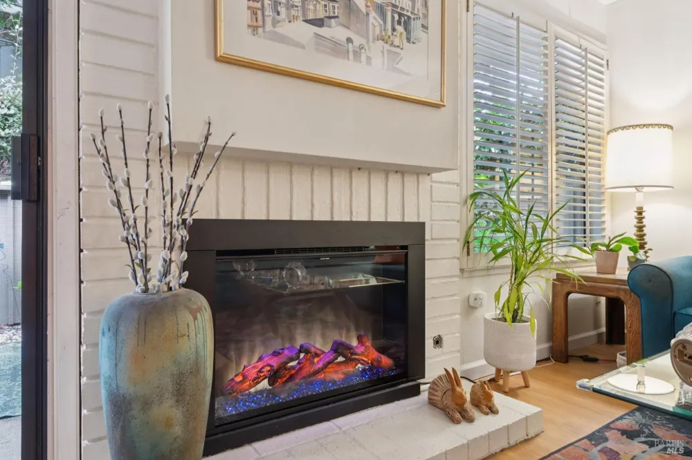 37 Prairie Falcon Drive Novato, CA 94949