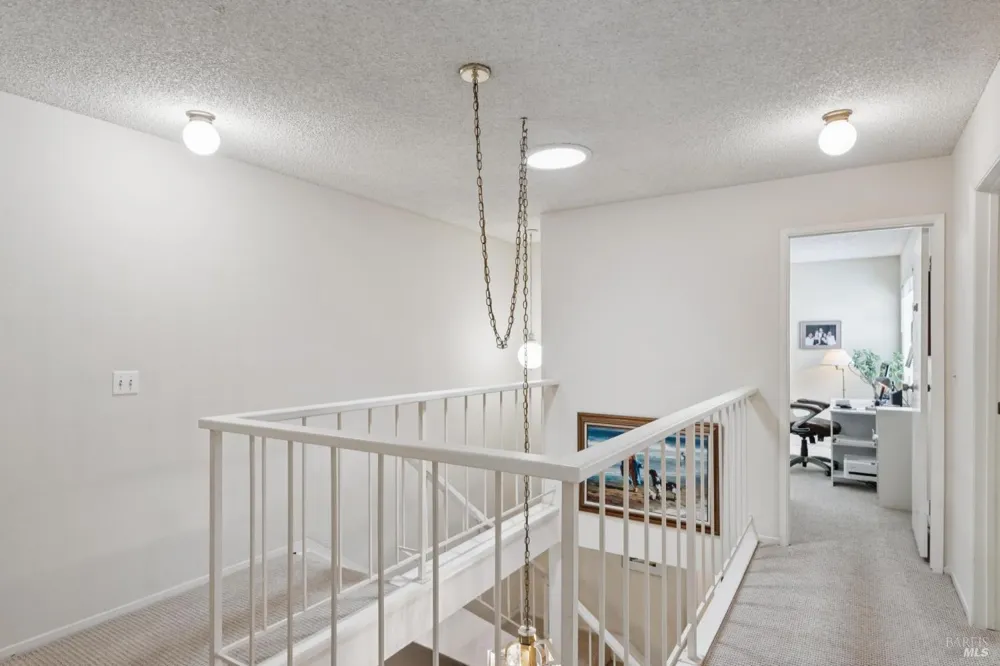 37 Prairie Falcon Drive Novato, CA 94949