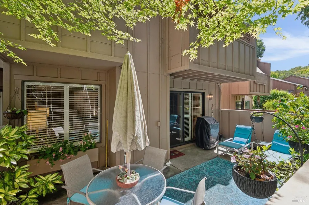 37 Prairie Falcon Drive Novato, CA 94949