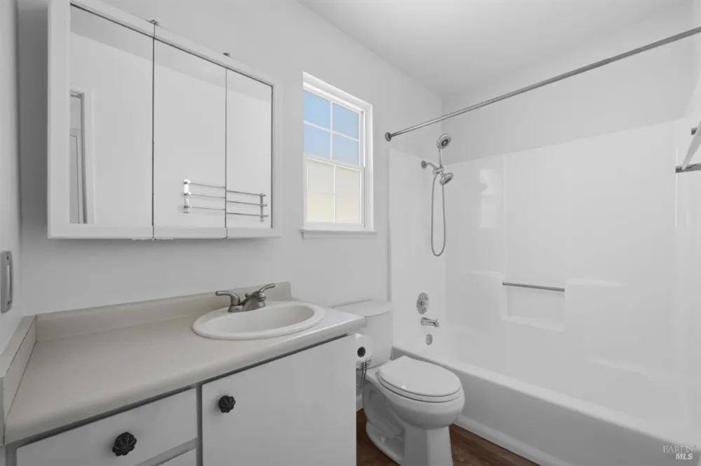 8310 Windmill Farms Drive Cotati, CA 94931