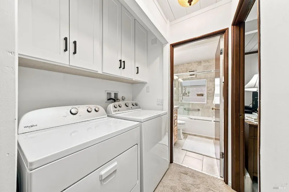 913 Appleberry Drive San Rafael, CA 94903