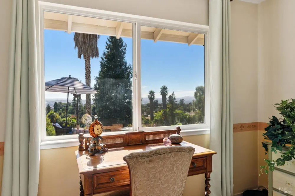 4322 Oakridge Lane Penngrove, CA 94951