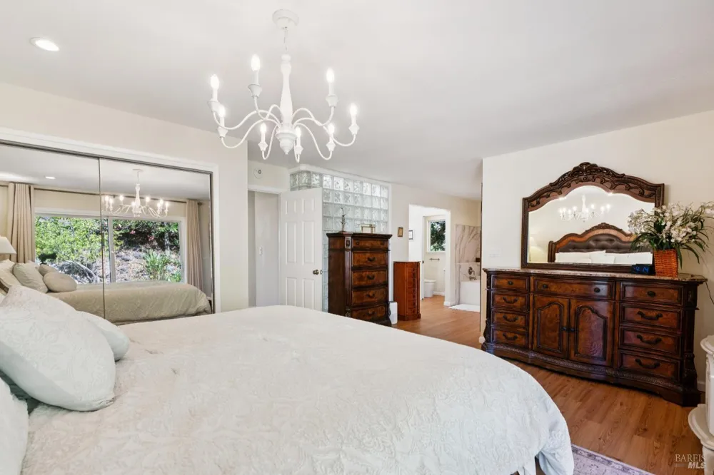 4322 Oakridge Lane Penngrove, CA 94951