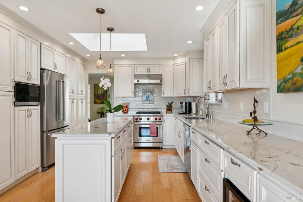 4322 Oakridge Lane Penngrove, CA 94951