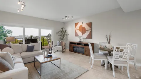80 Lincoln Drive ##1C