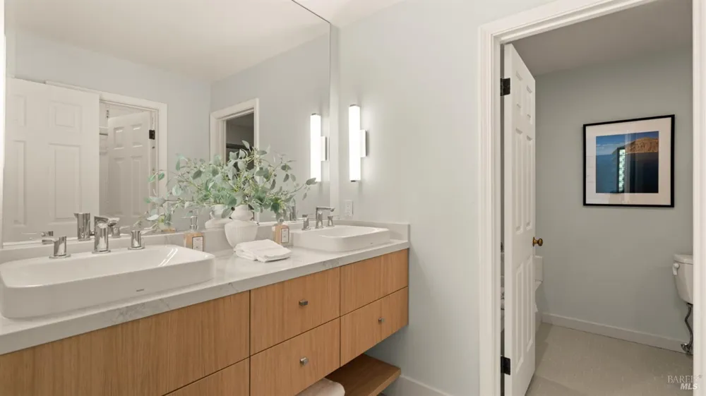 89 Eucalyptus Knoll Street Mill Valley, CA 94941