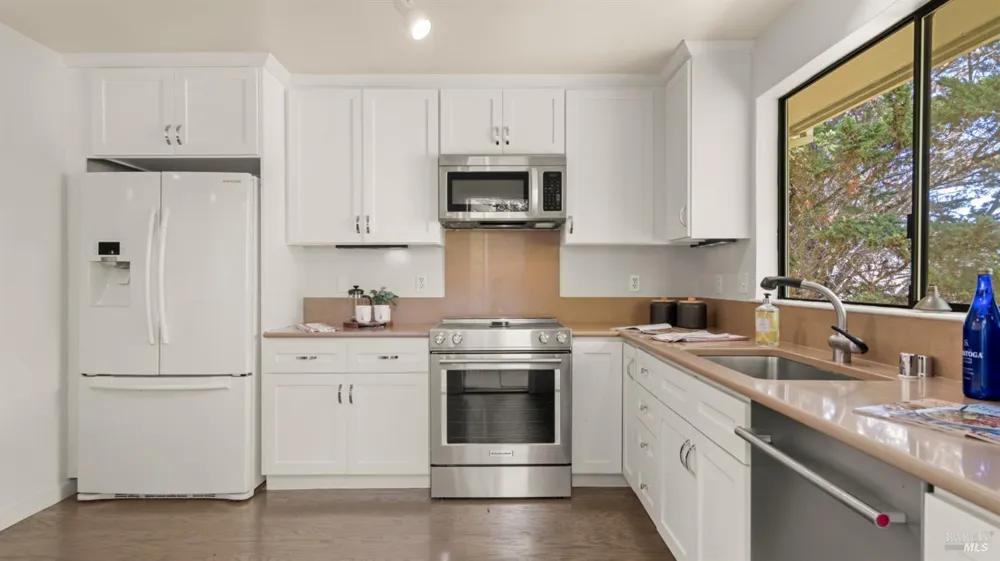 89 Eucalyptus Knoll Street Mill Valley, CA 94941