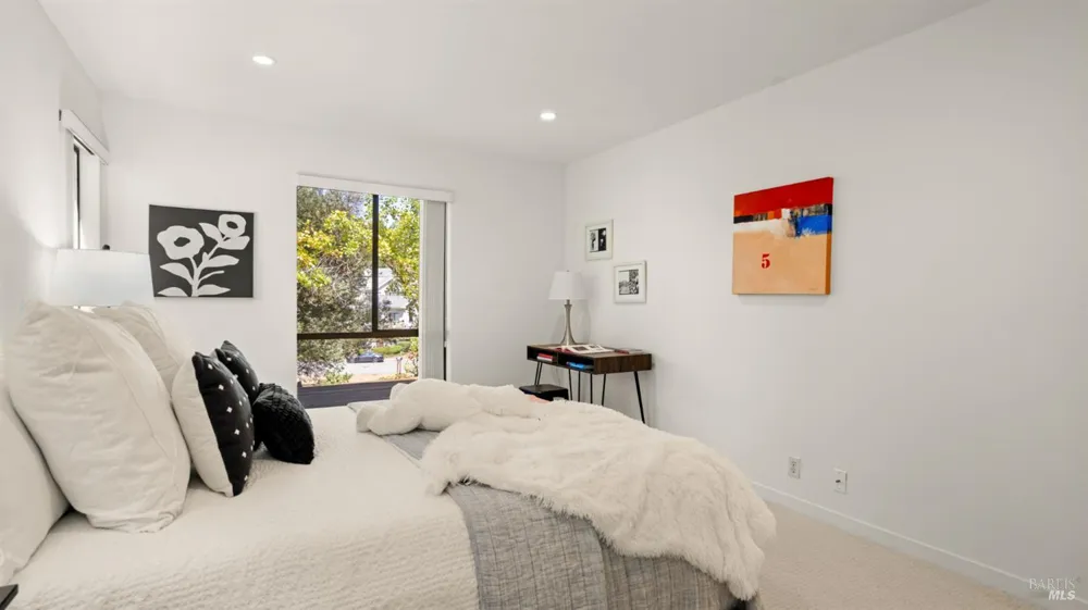 89 Eucalyptus Knoll Street Mill Valley, CA 94941