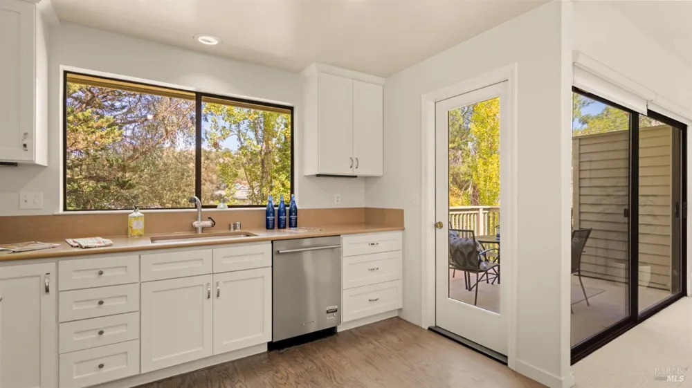 89 Eucalyptus Knoll Street Mill Valley, CA 94941